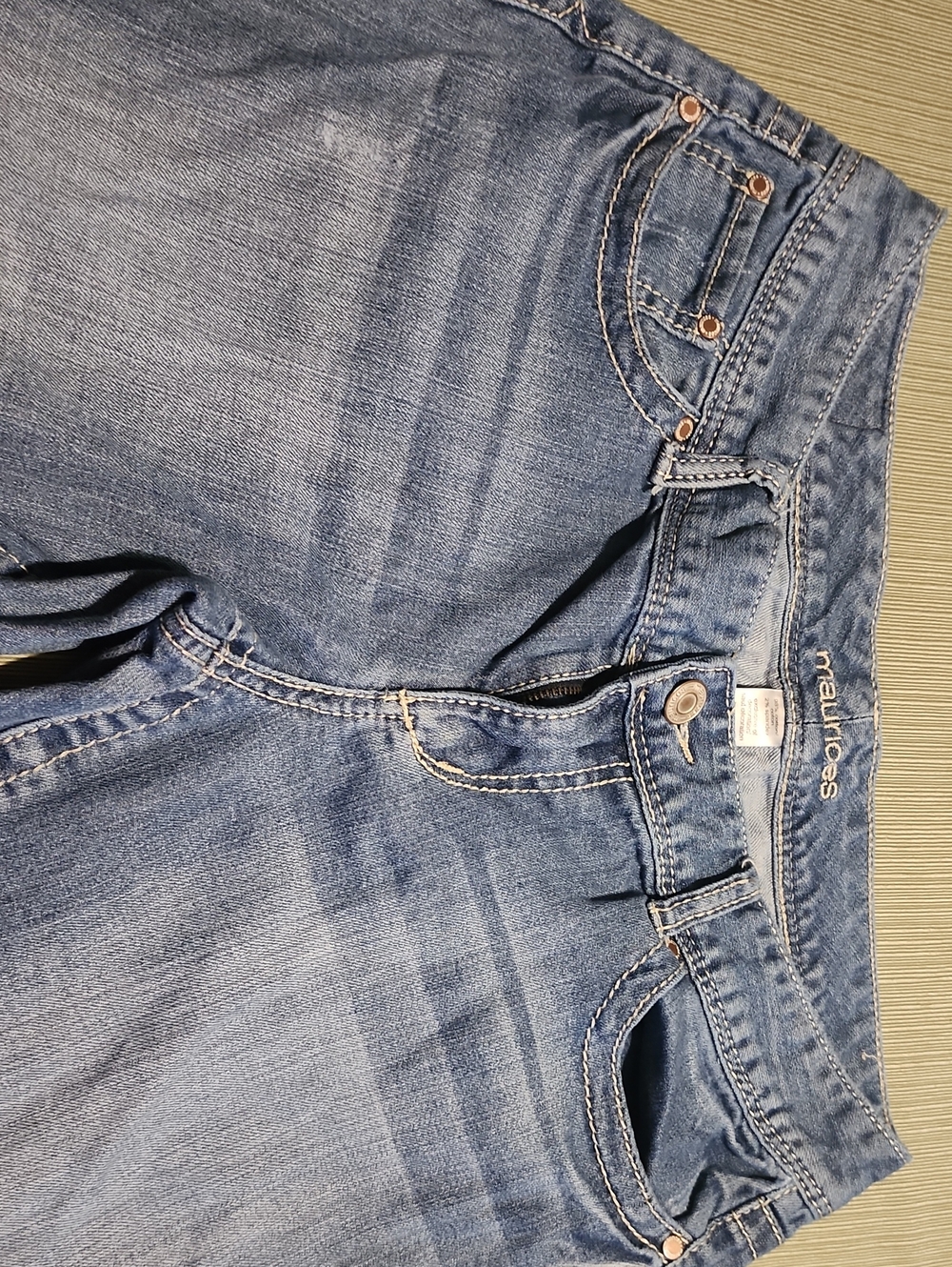 Maurices Women's Straight-Leg Jeans in Medium Blue Denim